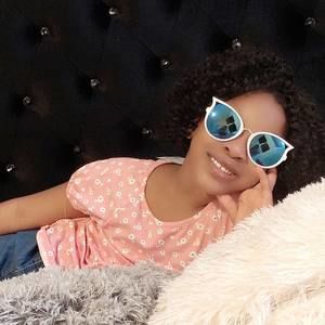 Meet your Posher, Emma